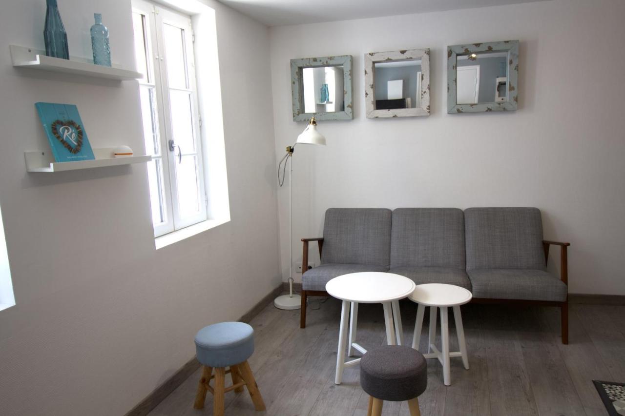 Cosy Apartment In The Center Of La Flotte Luaran gambar